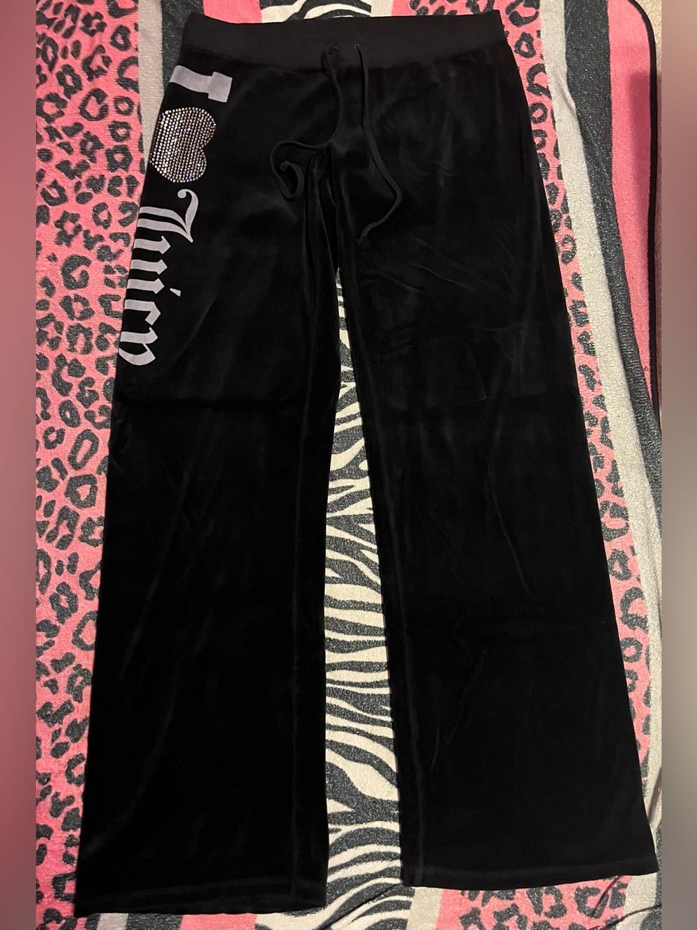 Vintage Juicy Couture Velour tracksuit - Picture 8 of 12